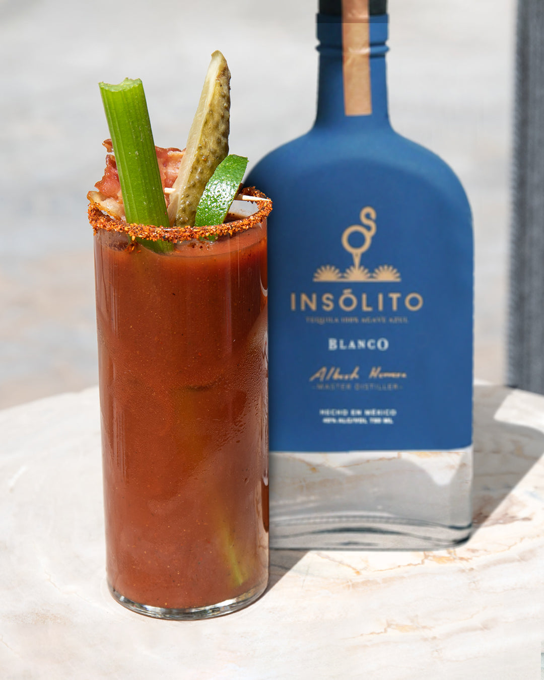 http://www.insolitotequila.com/cdn/shop/articles/1.1_BloodyMaryDay.jpg?v=1684864555